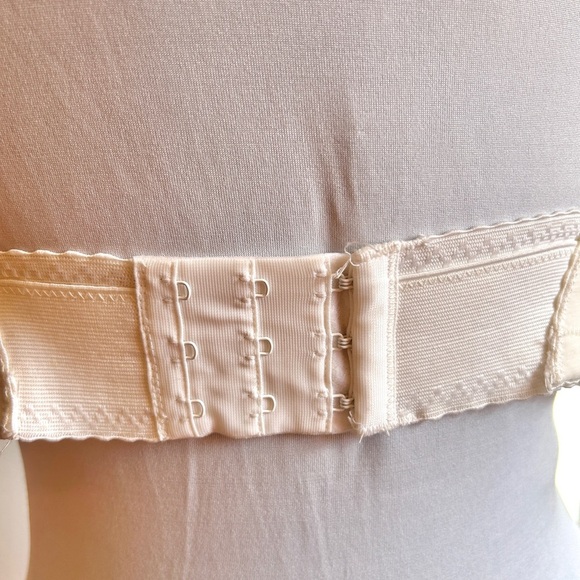 Vintage 1980s Lady Marlene White Floral Embroidered Lace Bustier 34C /Waist 26 - Picture 2 of 8